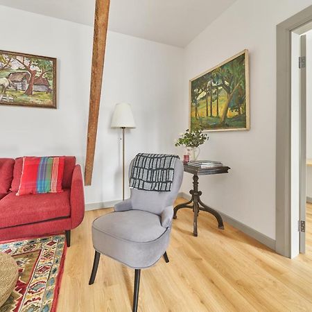 Modern Two-Bedroom Apartment, Vilnius City Centre Экстерьер фото